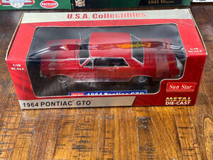 USA Collectibles Sun Star 1964 Pontiac GTO Gulfstream Red Diecast Car 1/18 New